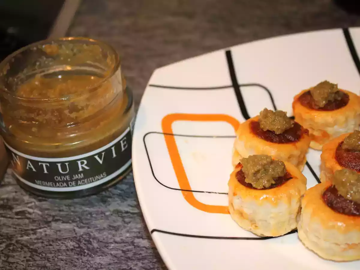 canape de patatera con mermelada de aceituna - foto 2