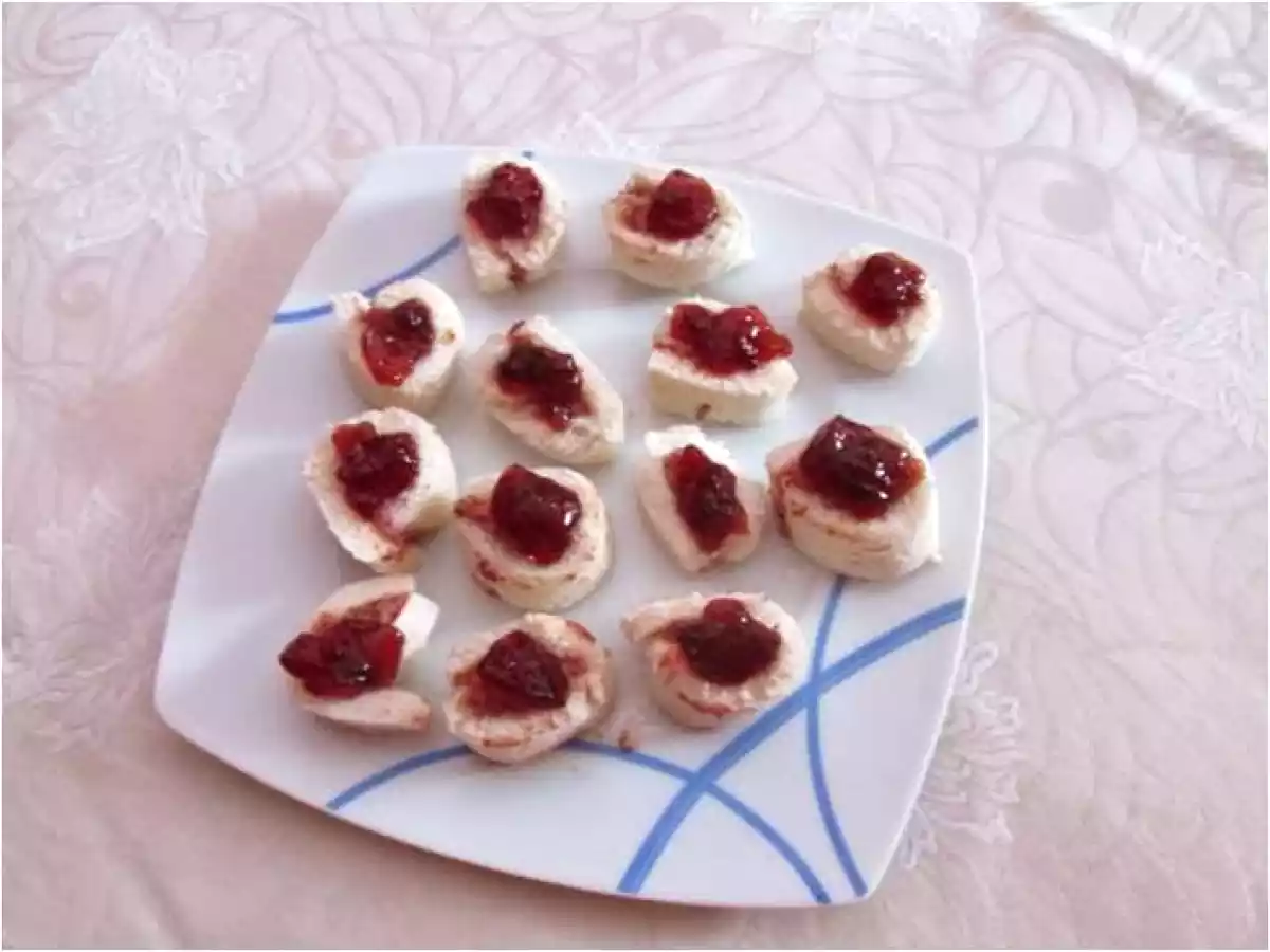 Canapes con salsa tartara - foto 3