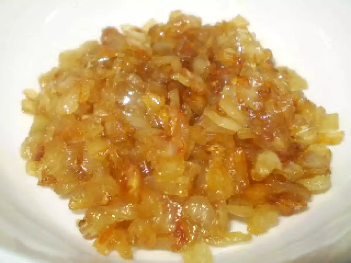 CANAPES DE BACALAO AHUMADO CON CEBOLLA CARAMELIZADA - foto 2