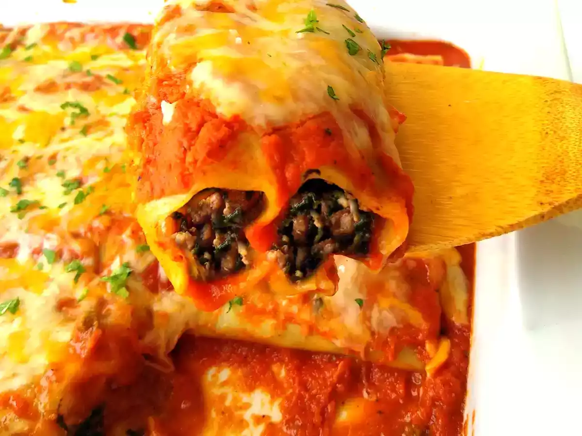 Canelones de carne picada y espinacas