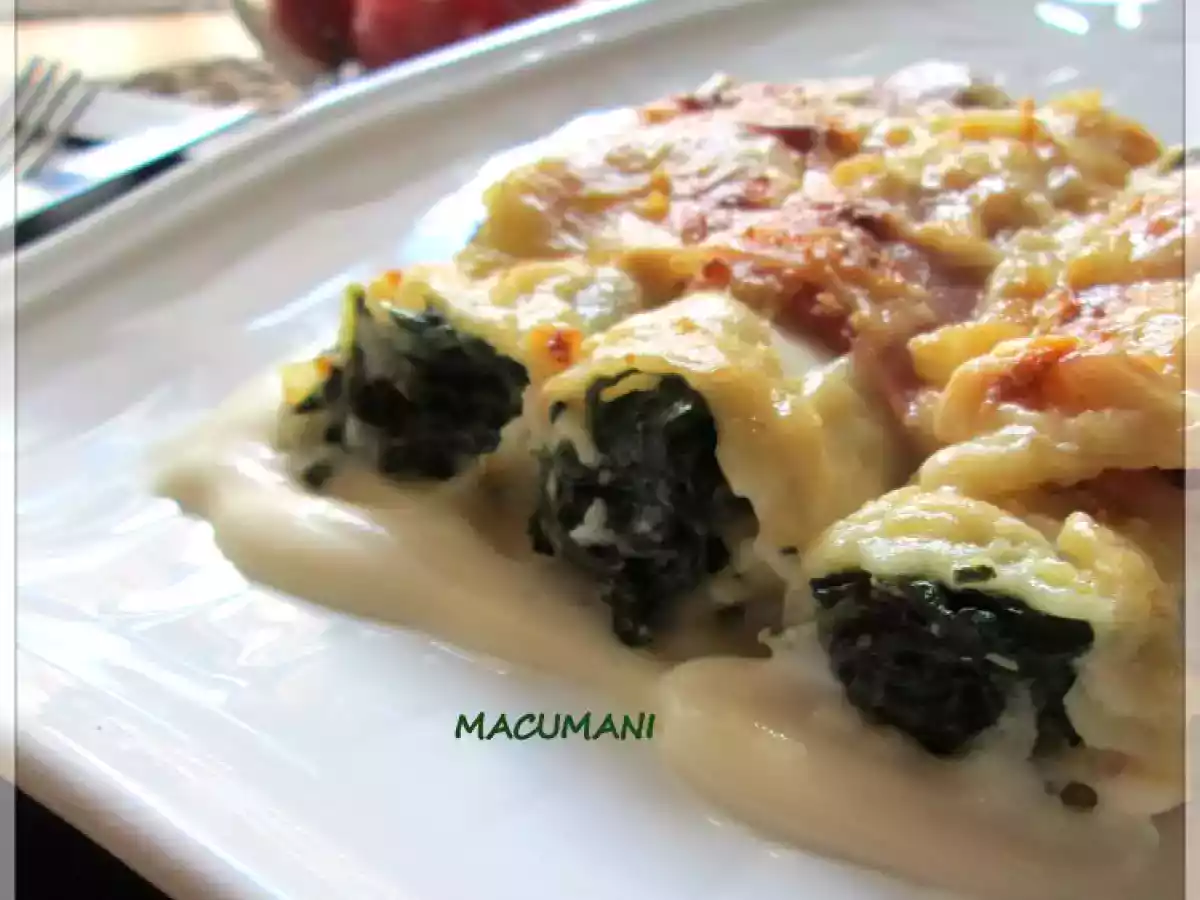 Canelones de espinacas y jamón york