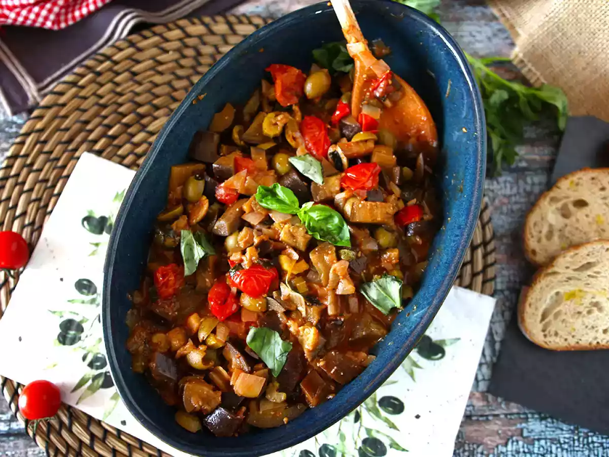 Caponata siciliana, la receta tradicional italiana, fácil, rápida e imprescindible - foto 3