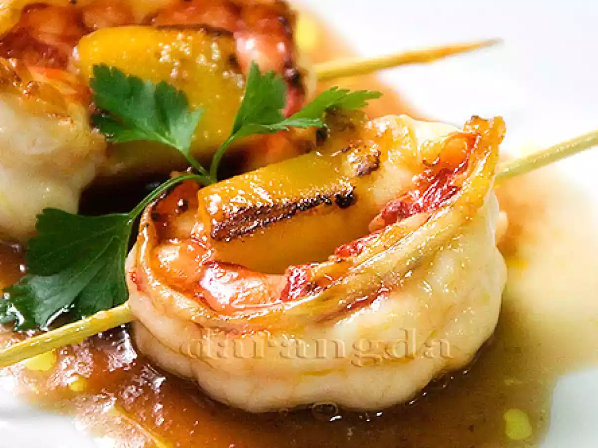 Carabineros con salsa de naranjas
