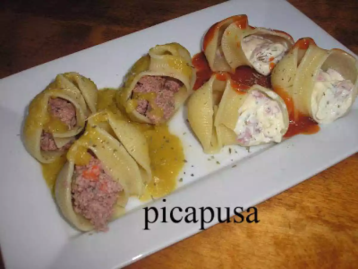 CARACOLAS GIGANTES RELLENAS.