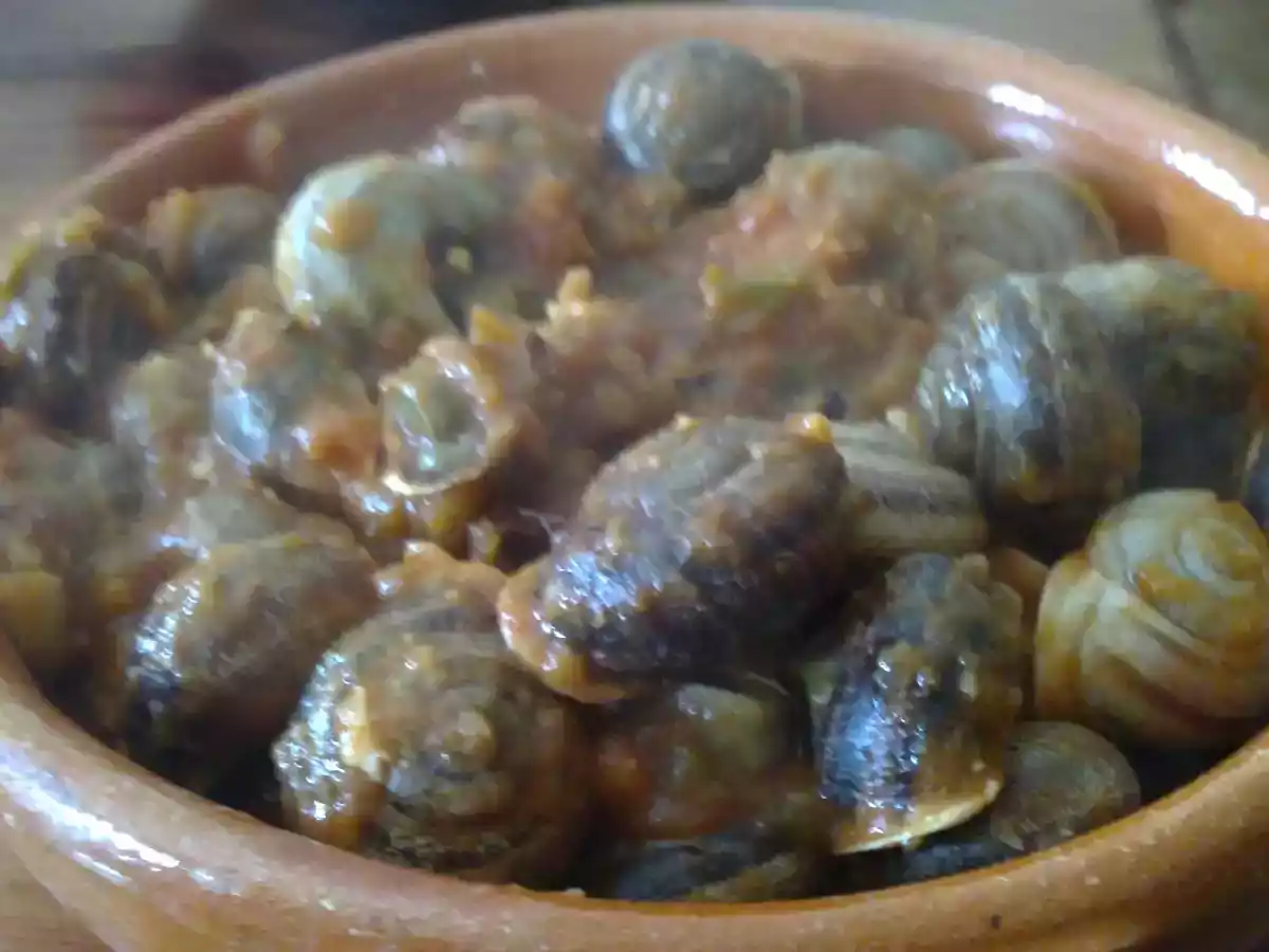 Caracoles en salsa picante