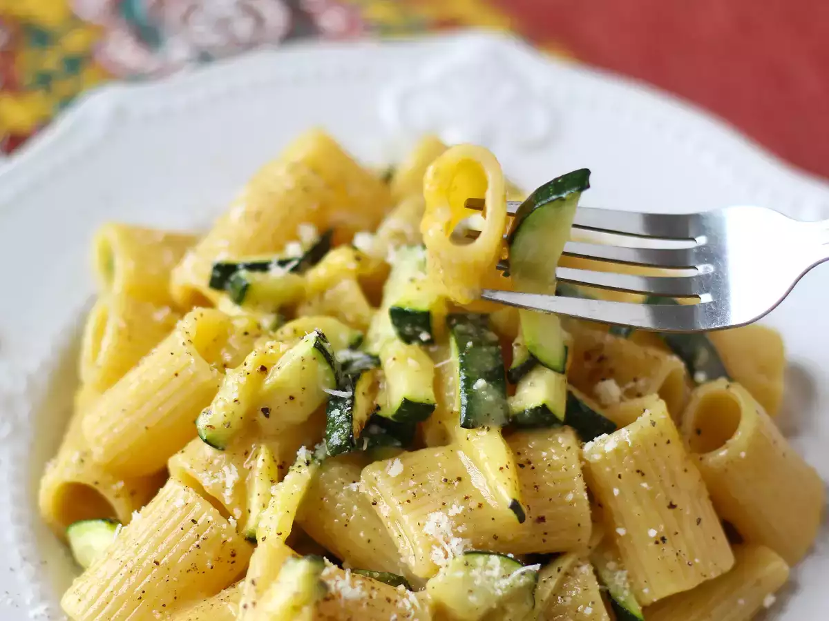 Carbonara de calabacín: una receta vegetariana fácil y muy cremosa - foto 2