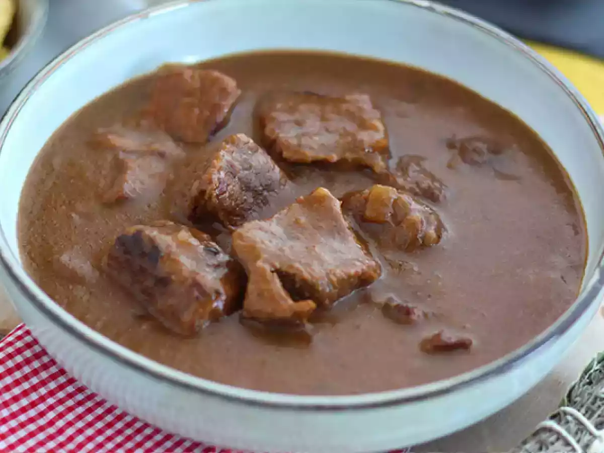Carbonnade Flamande (carne en salsa de cerveza) - foto 4