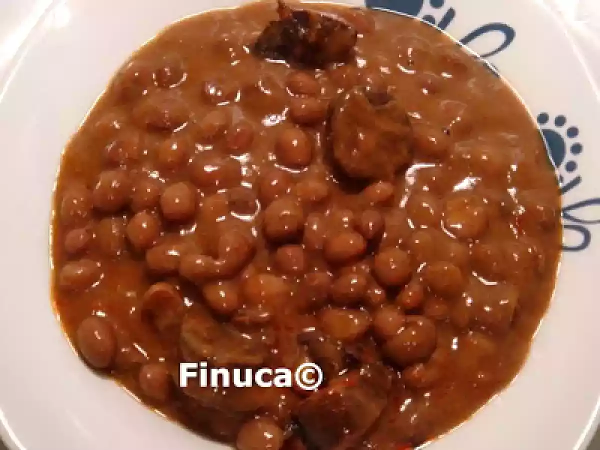 Caricos de Cantabria con chorizo y jamón - foto 2