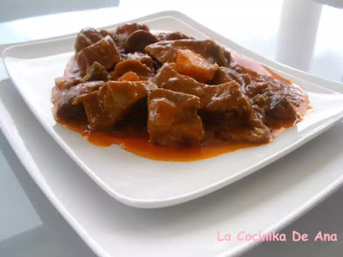 Carne en salsa de tomate - foto 3