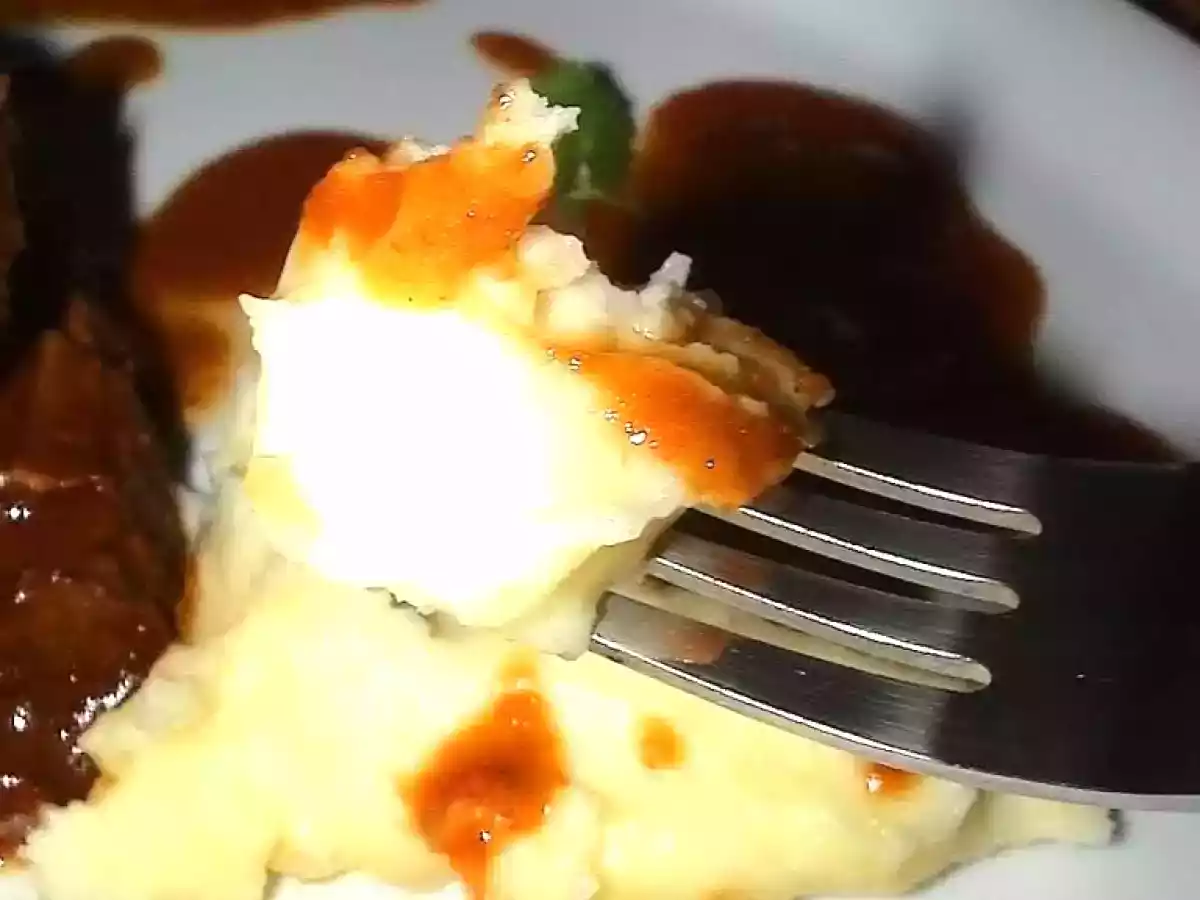 Carne mechada a la chilena con puré - foto 4