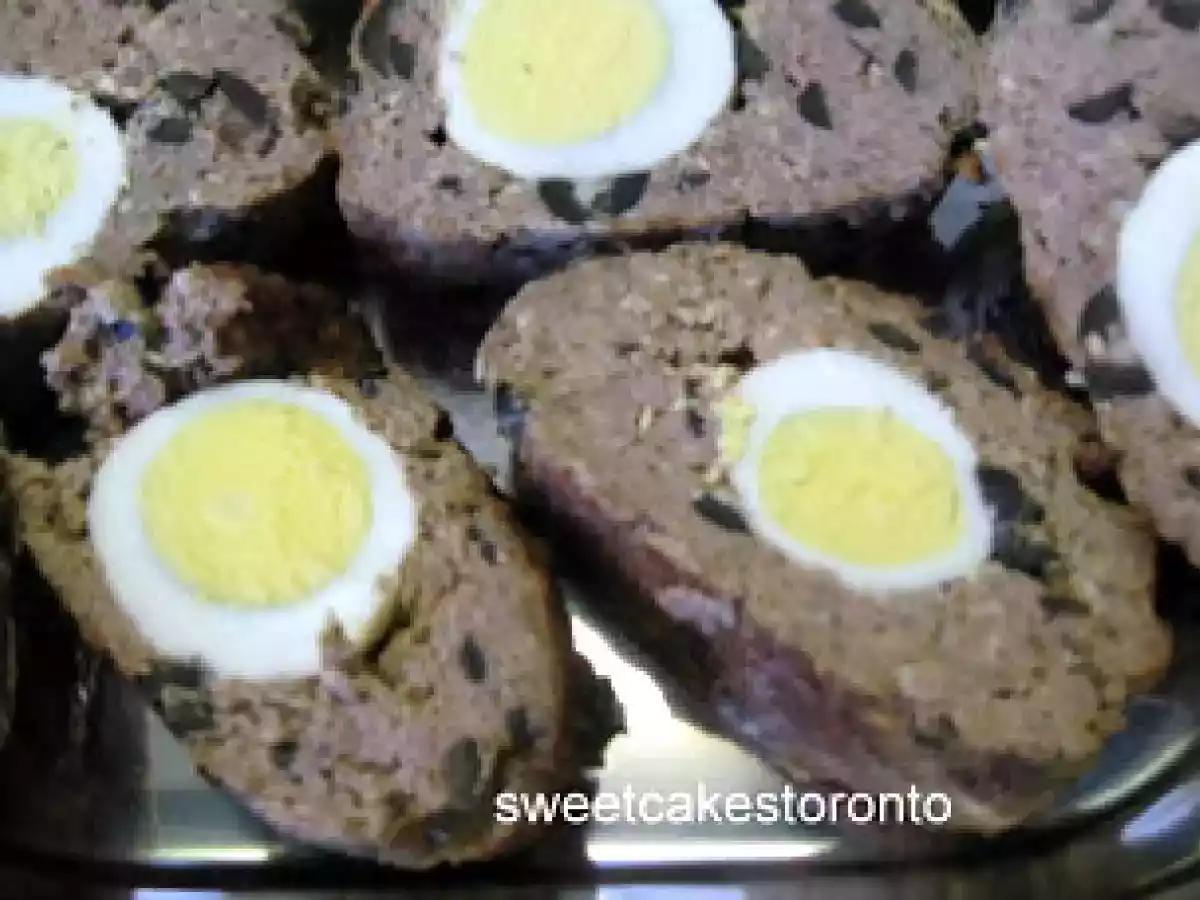 Carne picada y huevo duro. - foto 2