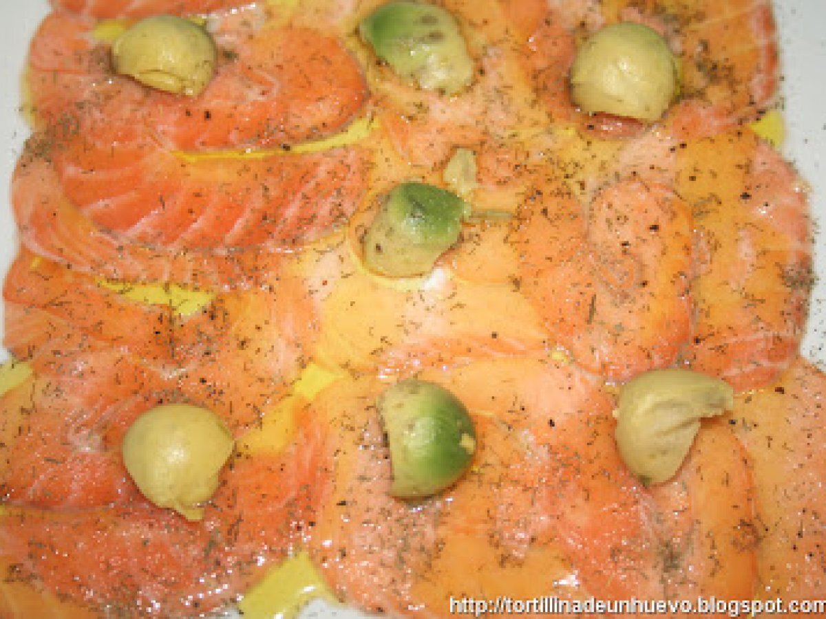 Carpaccio de salmón con aguacate Receta Petitchef