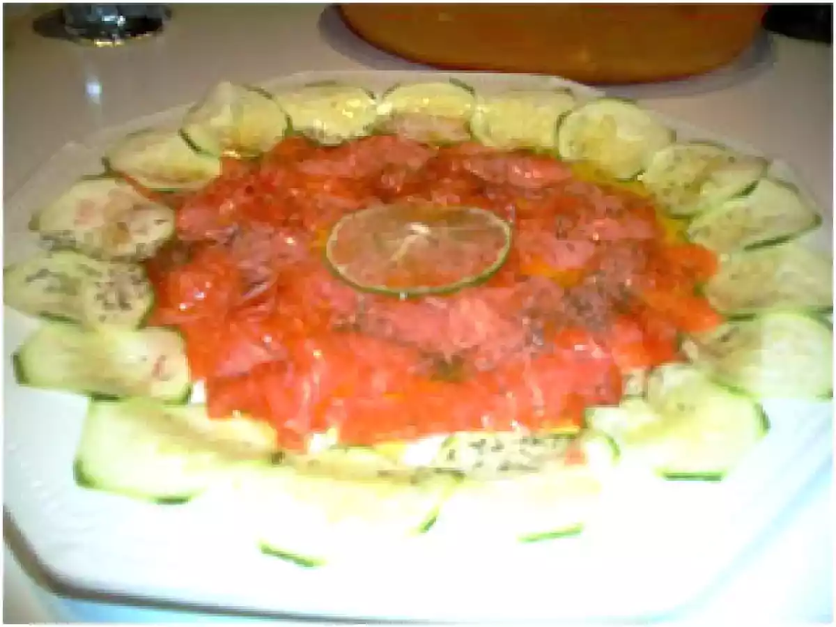 Carpaccio de salmón y calabacín