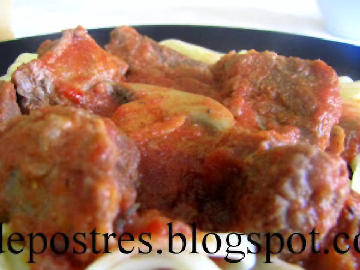 Carrillada en salsa con tomate y sorteo - foto 2