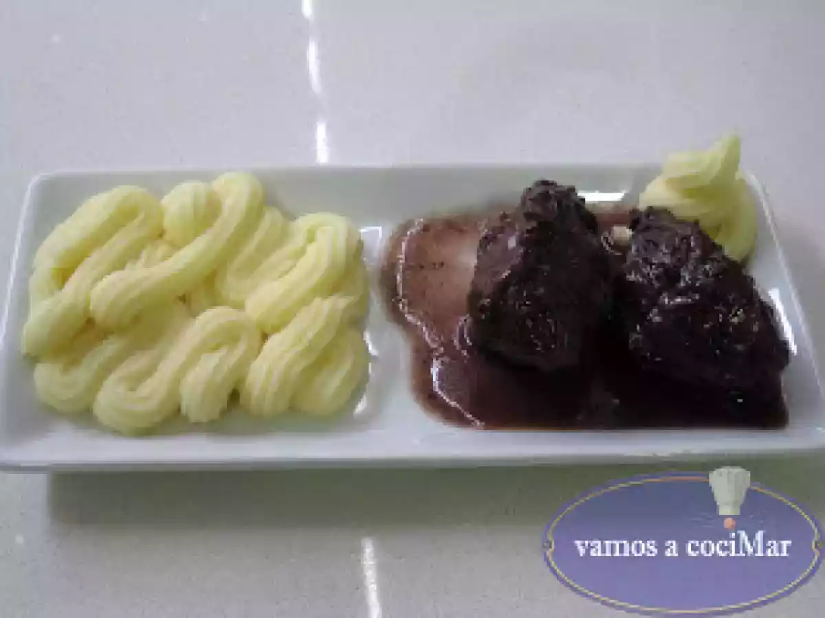 Carrillada en salsa de Arándanos - foto 3