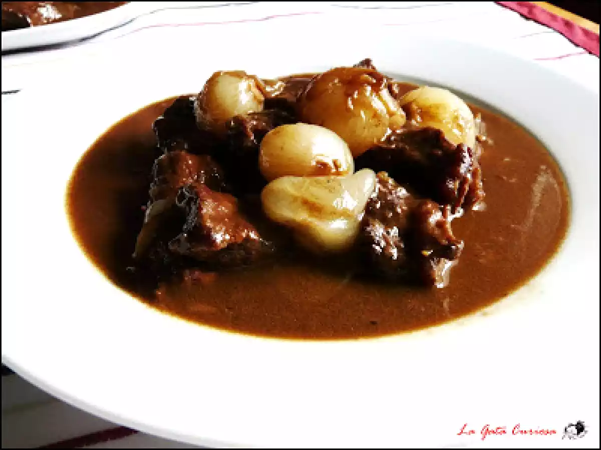 CARRILLERA DE TERNERA ESTOFADA CON CHOCOLATE