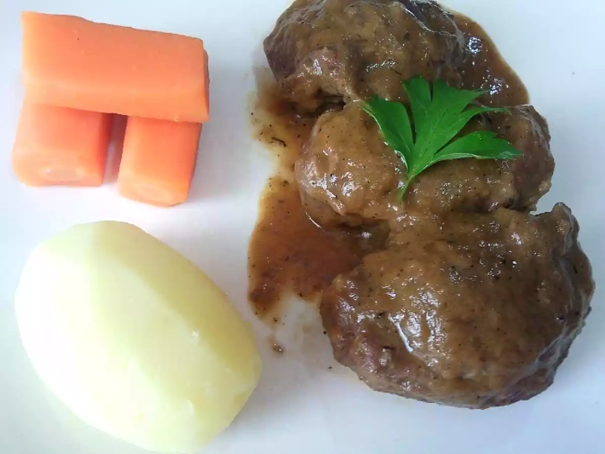 Carrilleras de cerdo al Pedro Ximenez - foto 4