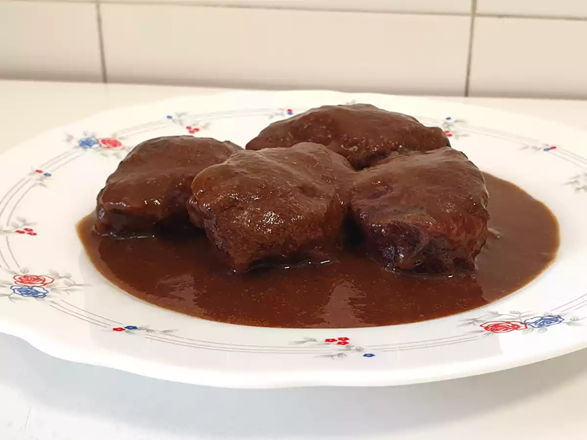 Carrilleras de cerdo en salsa