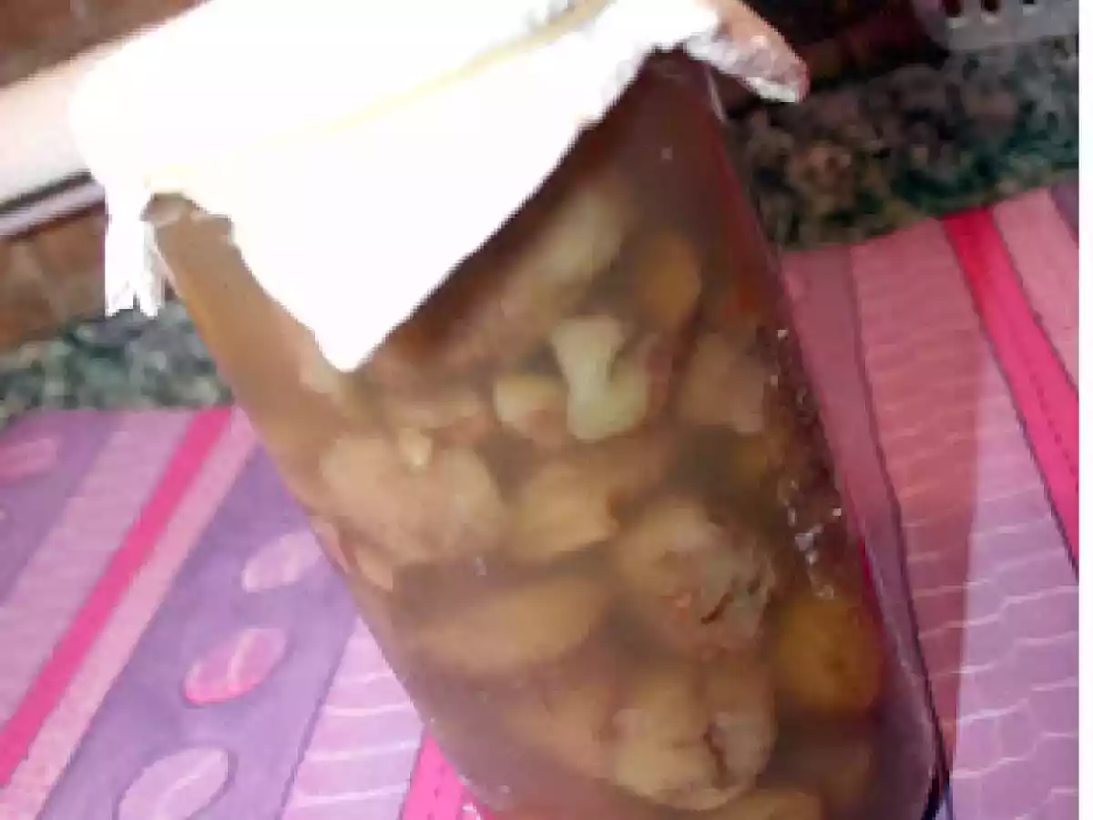 Castañas en almibar con coñac