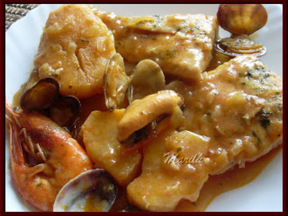 casta-eta-en-salsa-de-marisco-receta-petitchef