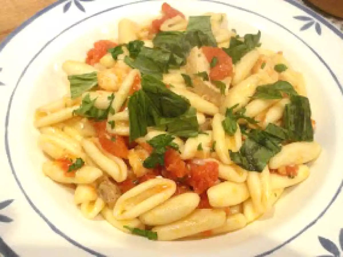 Cavatelli al ragú di pesce (Cavatelli al ragut de pescado)