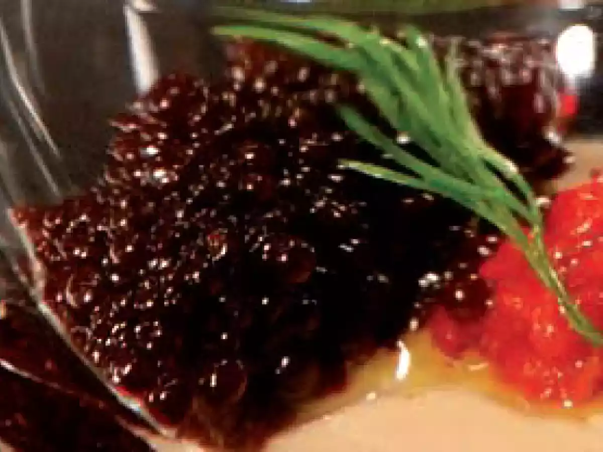 Caviar de vino tinto