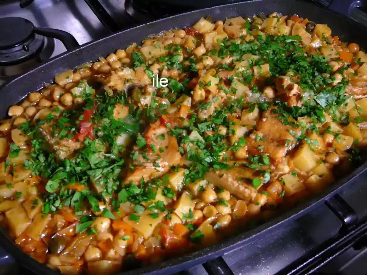 Cazuela de bacalao y garbanzos