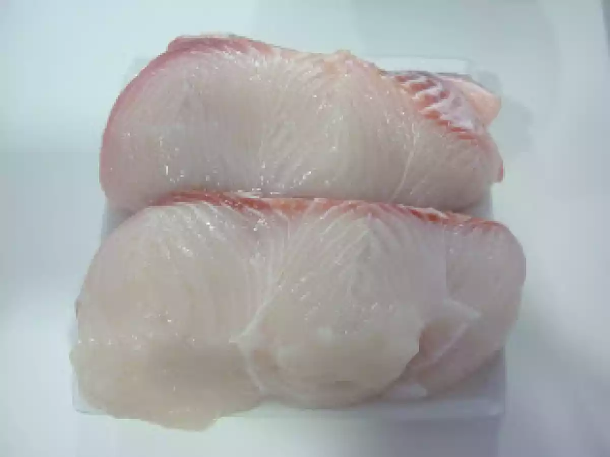 Cazuela de cazón con gambas y almejas - foto 12