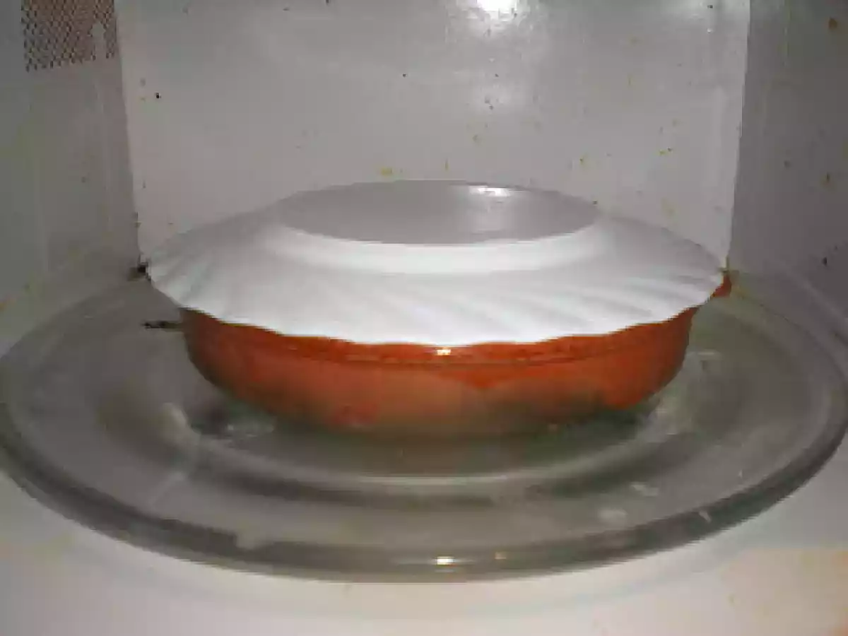 Cazuela de patatas al limón con pechuga de pollo y huevo rotos - foto 6