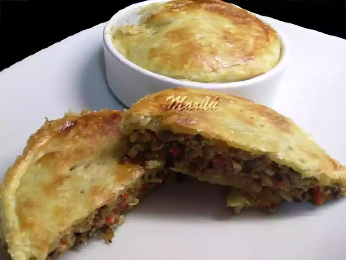 CAZUELITAS DE HOJALDRE RELLENAS DE CHAMPIÑONES - foto 3