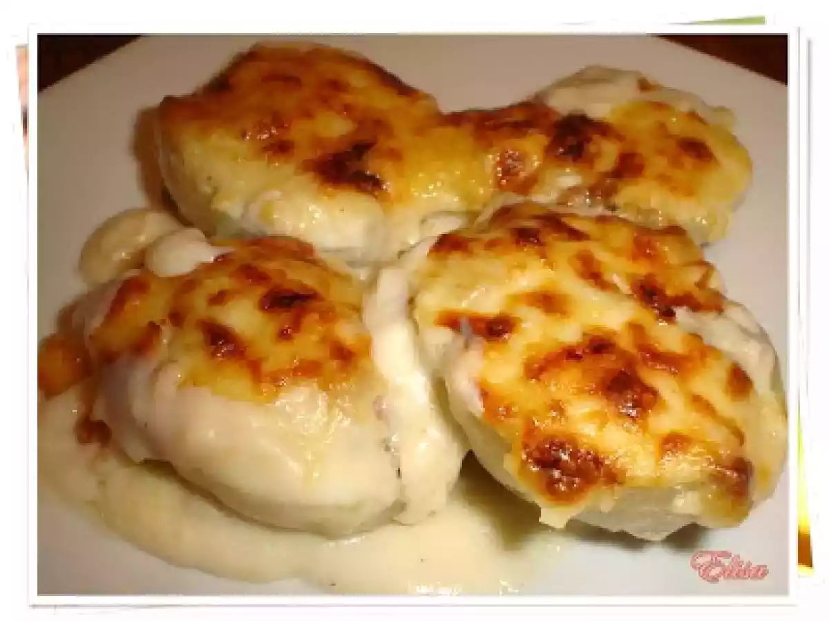 Cebolla rellena gratinada