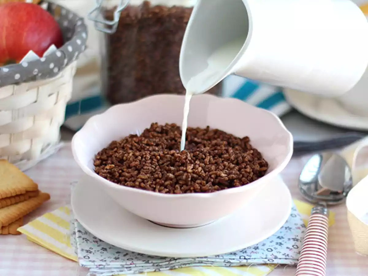 Cereales de arroz inflado de chocolate. Coco pops