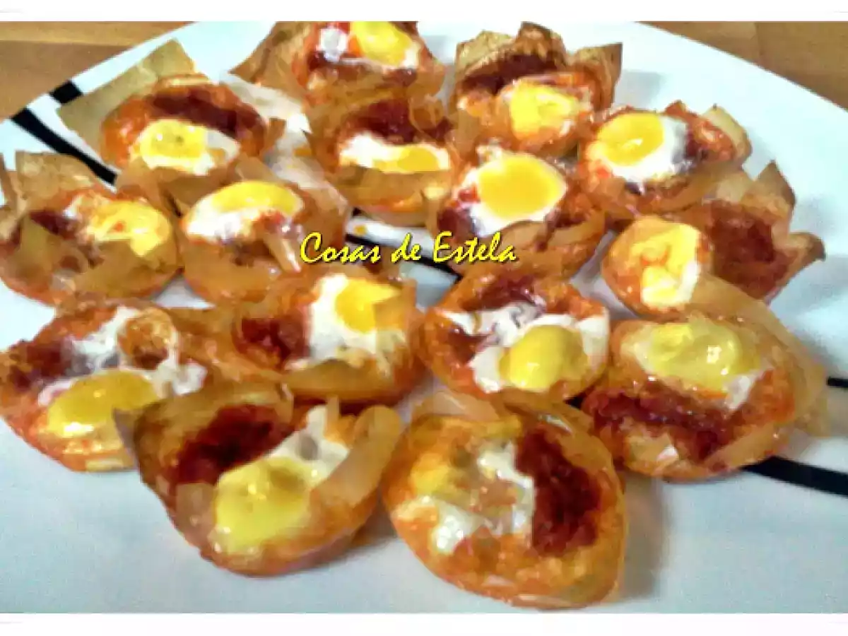 Cestitas de huevo de codorniz y sobrasada