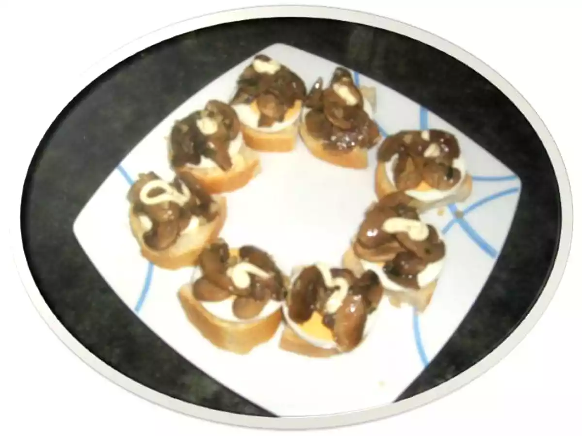 CHAMPIÑON CON ALIOLI - foto 2