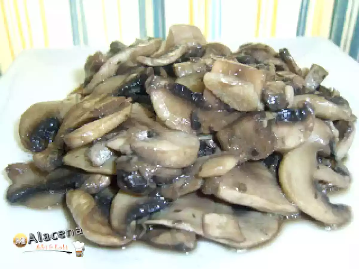 Champiñones al jerez