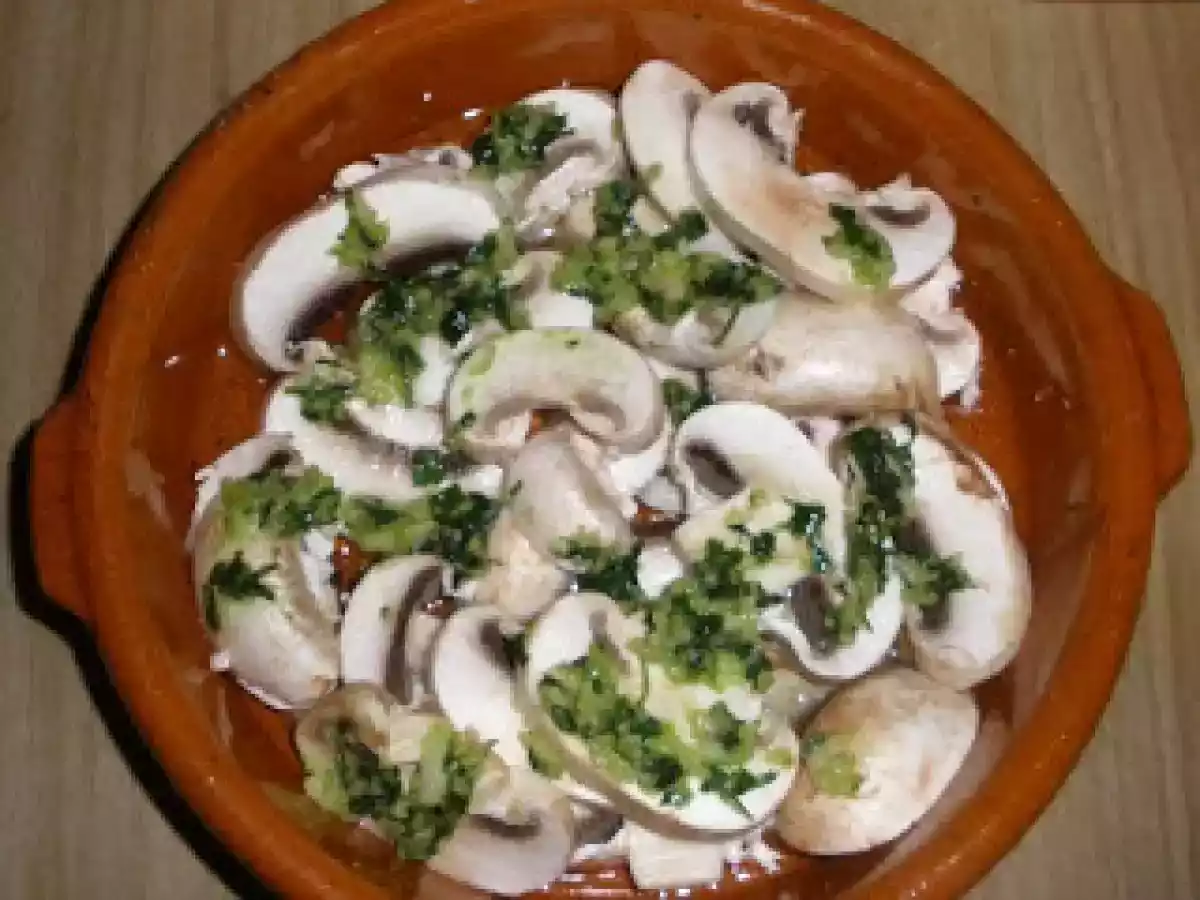 CHAMPIÑONES CON BACON Y JAMON GRATINADOS - foto 6