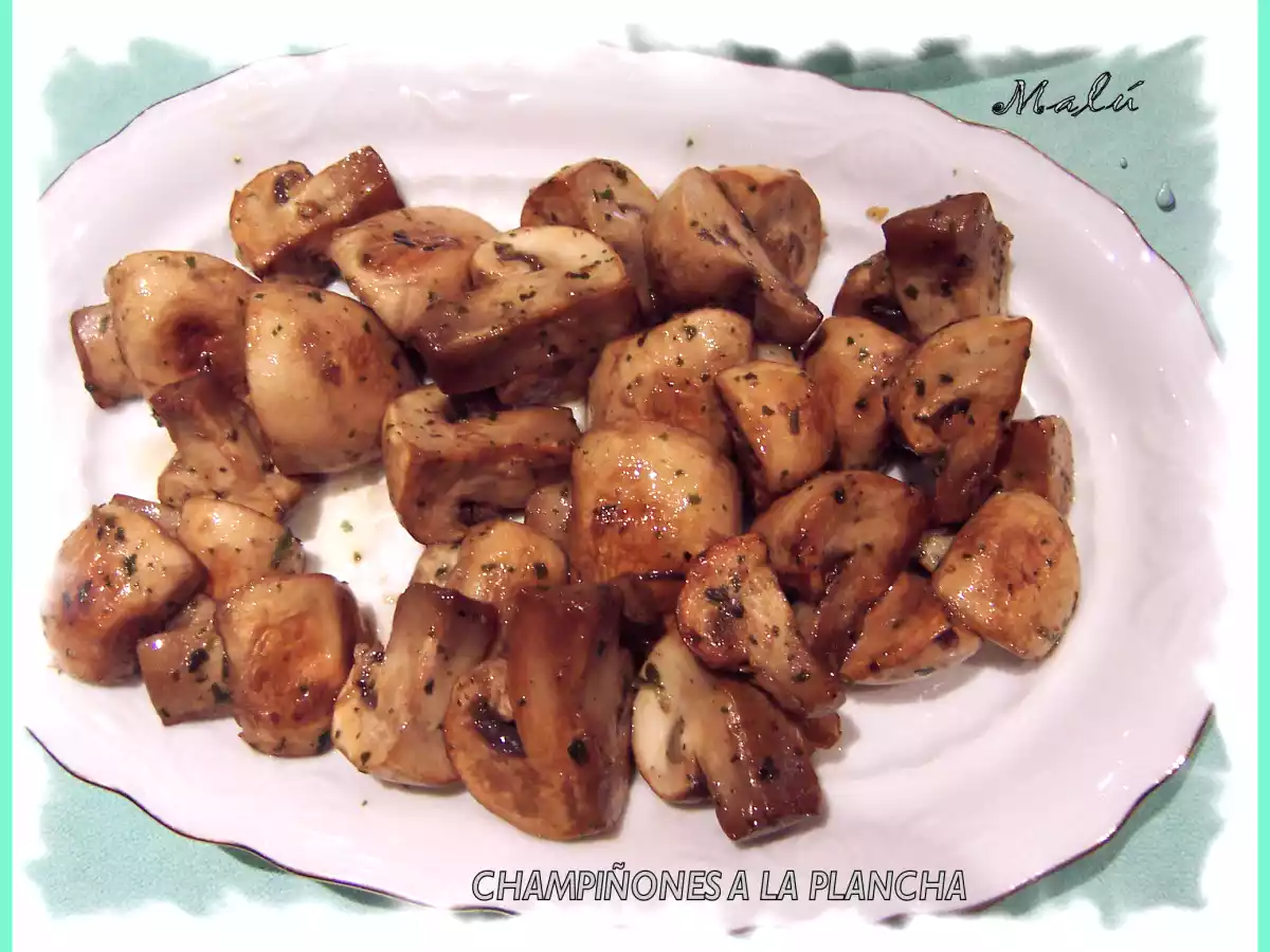 CHAMPIÑONES CUARTIER CON SALSA MERY