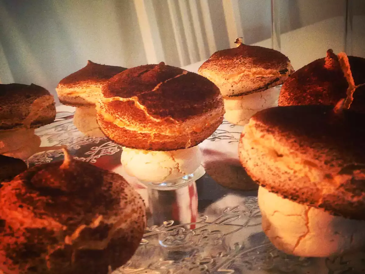 Champinones de merengue suizo