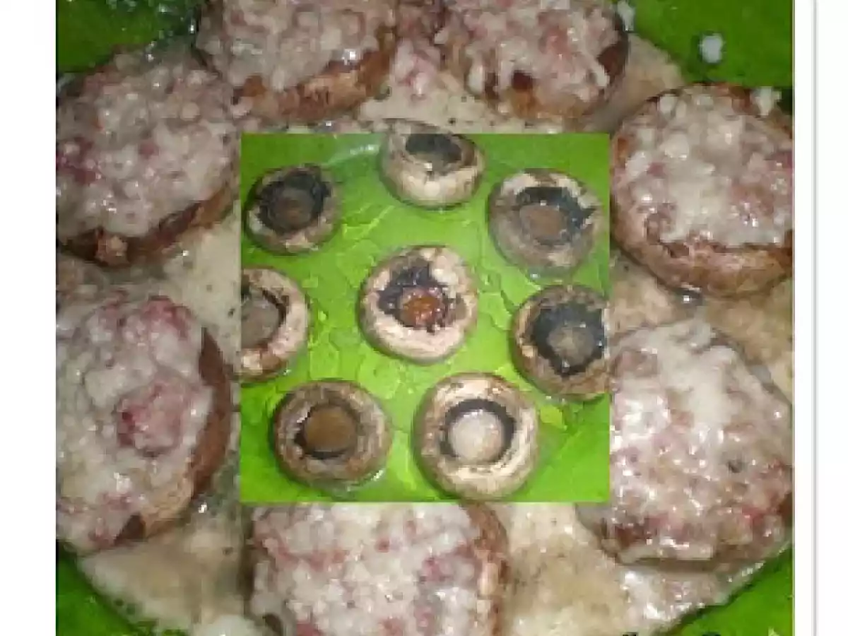 CHAMPIÑONES RELLENOS DE JAMON Y QUESO AZUL