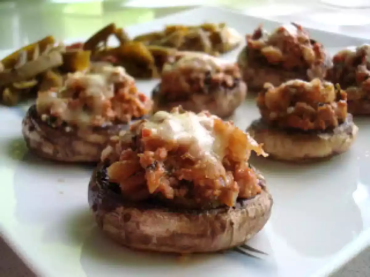 Champiñones rellenos de pate de pato - foto 2