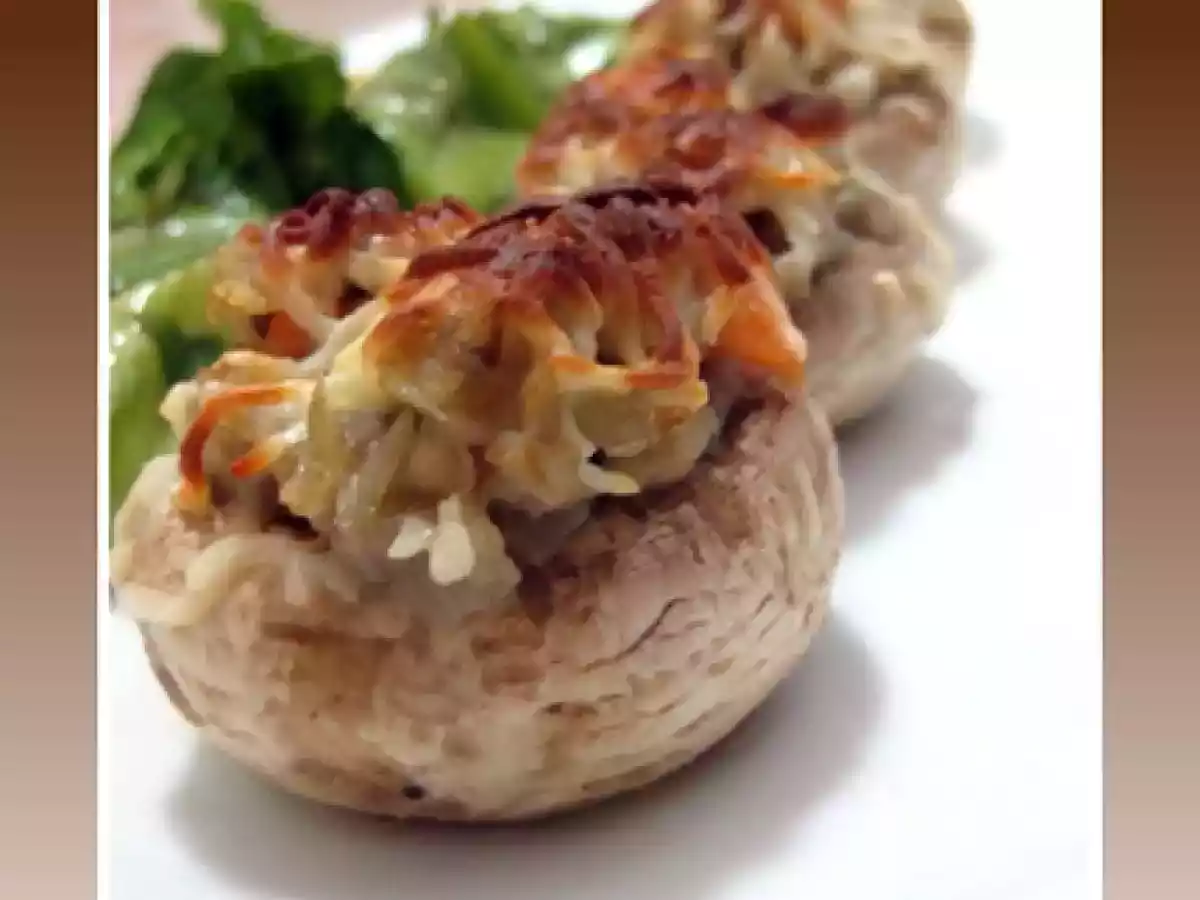 Champiñones Rellenos de Salmón y Gambas