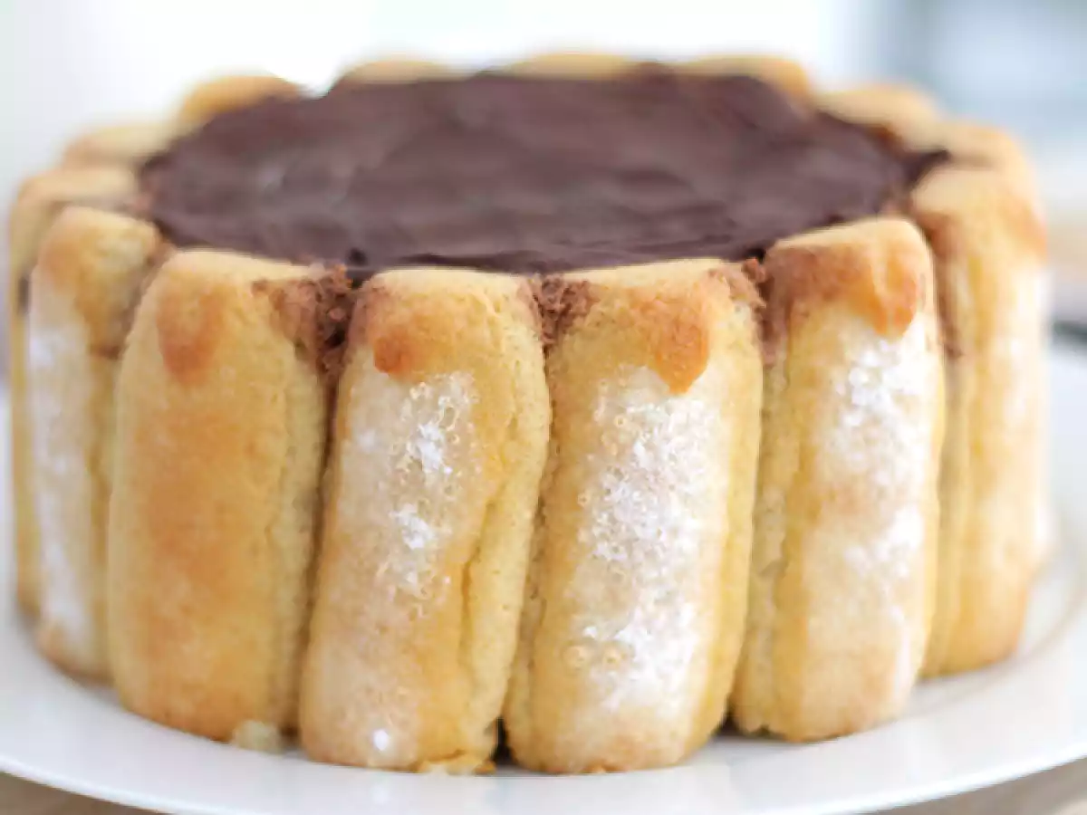 Charlota de chocolate fácil - foto 2