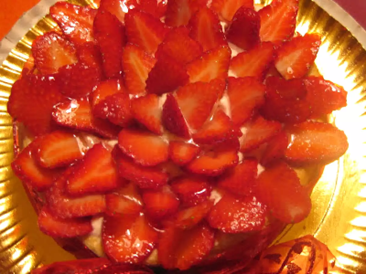 CHARLOTTA MOUSSE DE FRESAS - foto 2