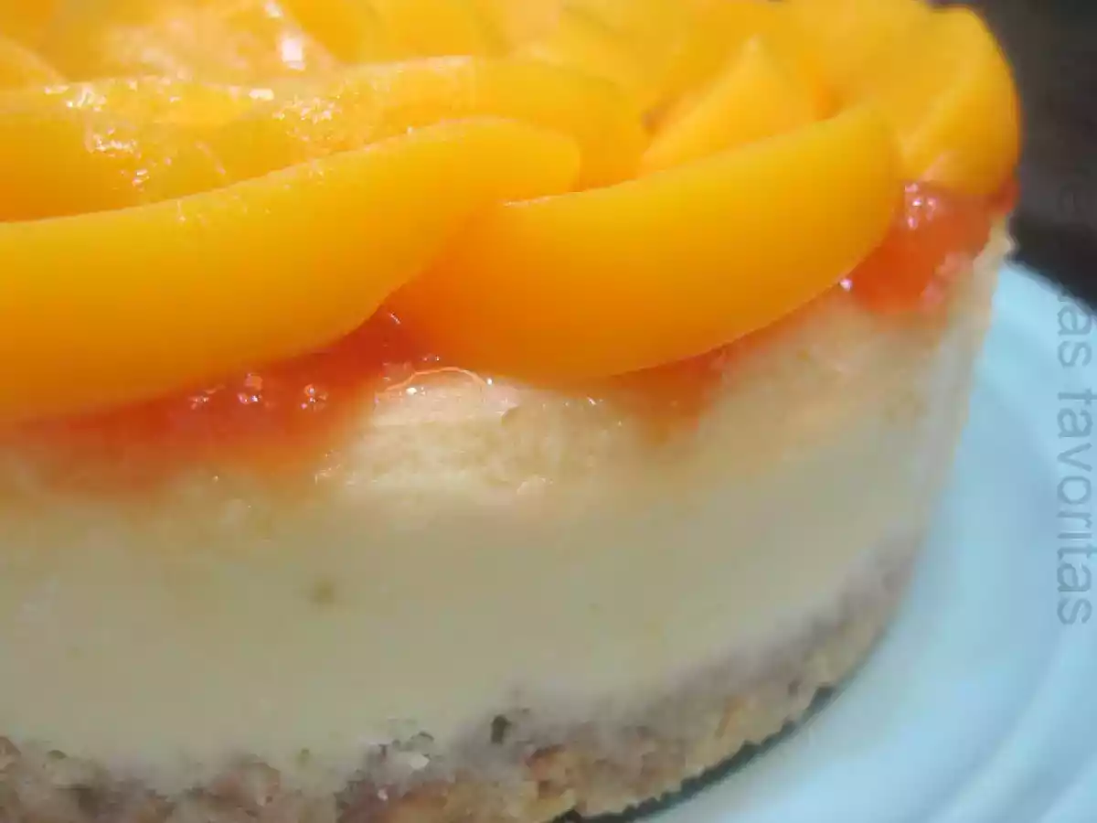 Cheesecake cremoso con melocotones - foto 3