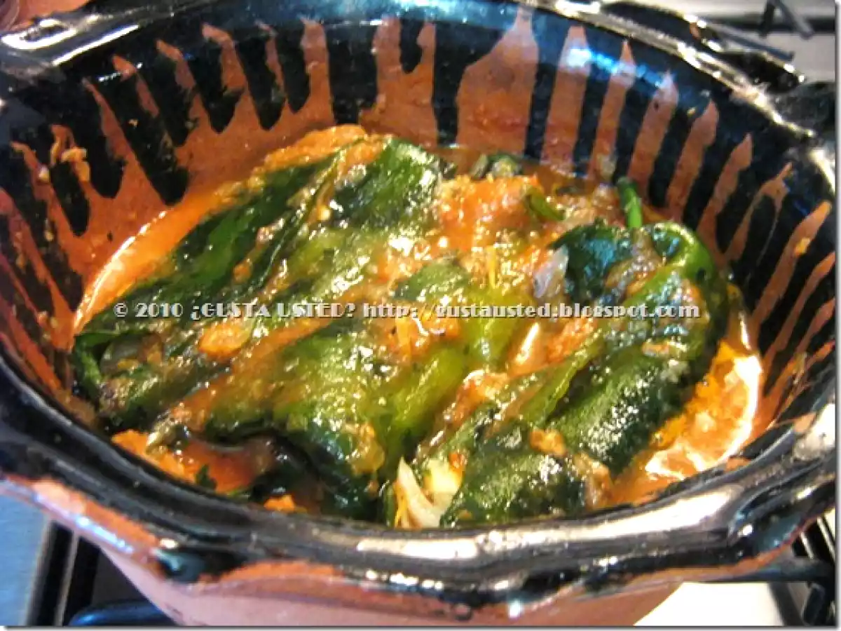 CHILES RELLENOS DE CARNE DE RES DESHEBRADA NUEVA RECETA