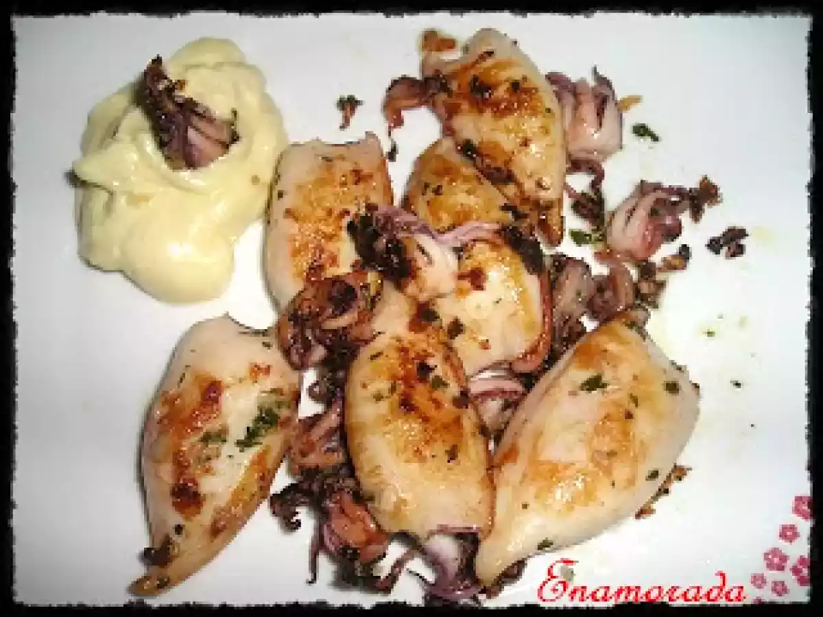 Chipirones al ajillo