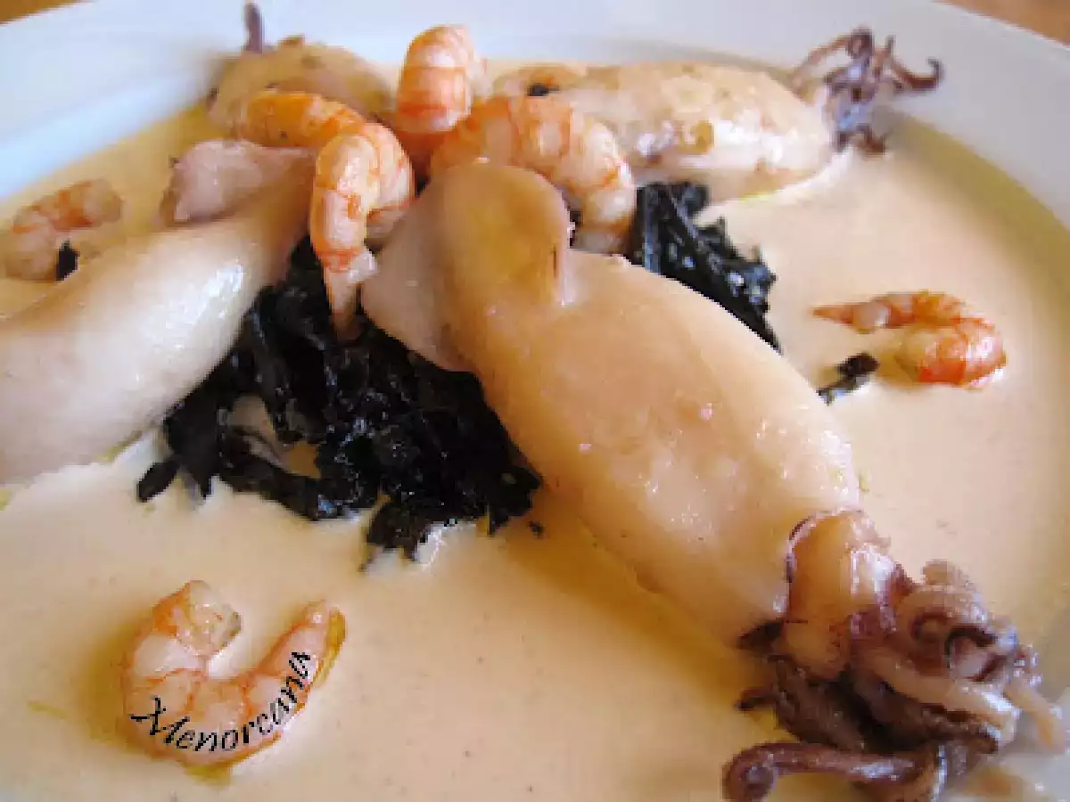 Chipirones con trompetas de la muerte y gambas - foto 2