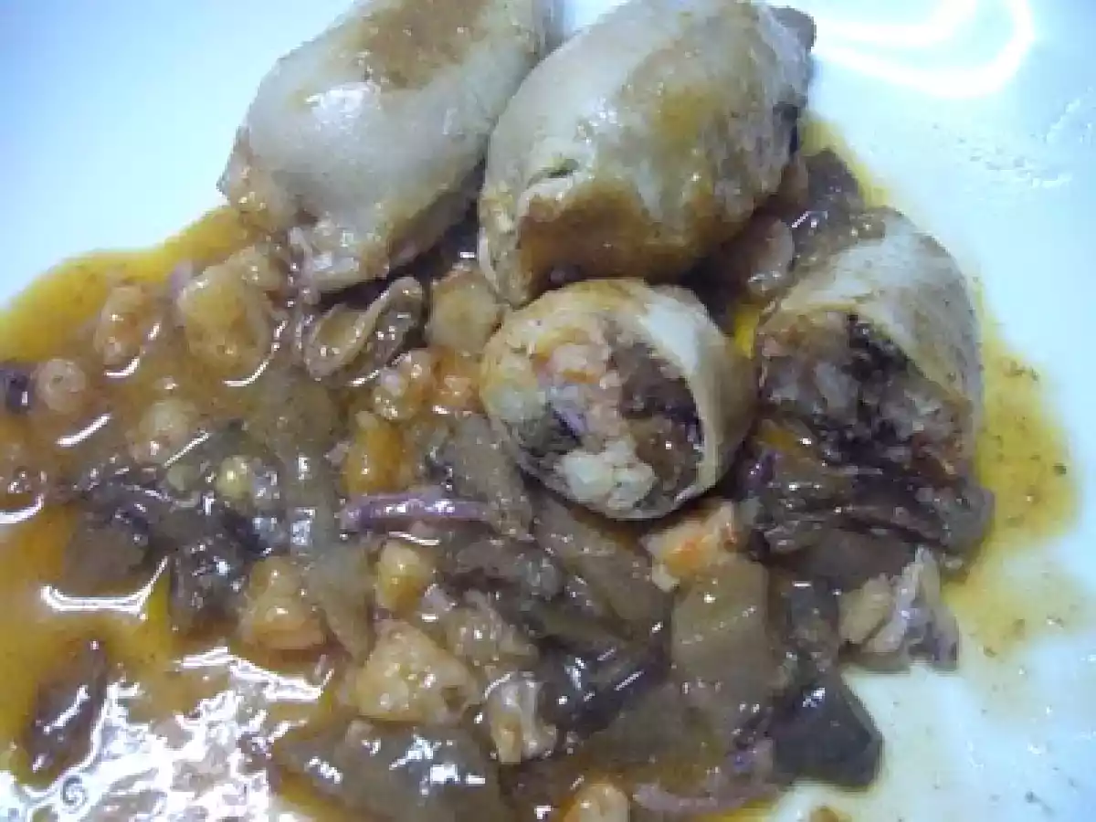 Chipirones rellenos de setas y gambas