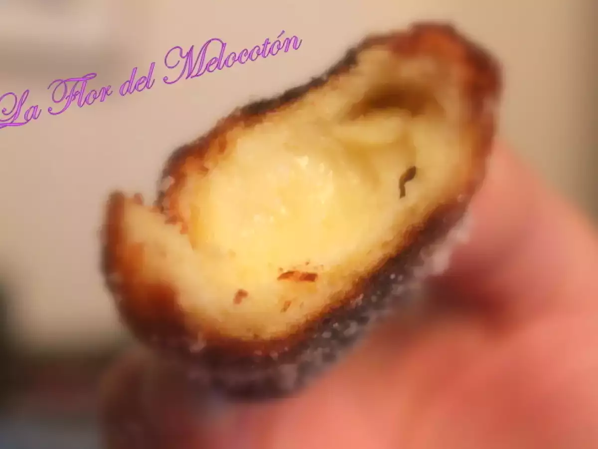 Chuchos rellenos de crema pastelera - foto 3