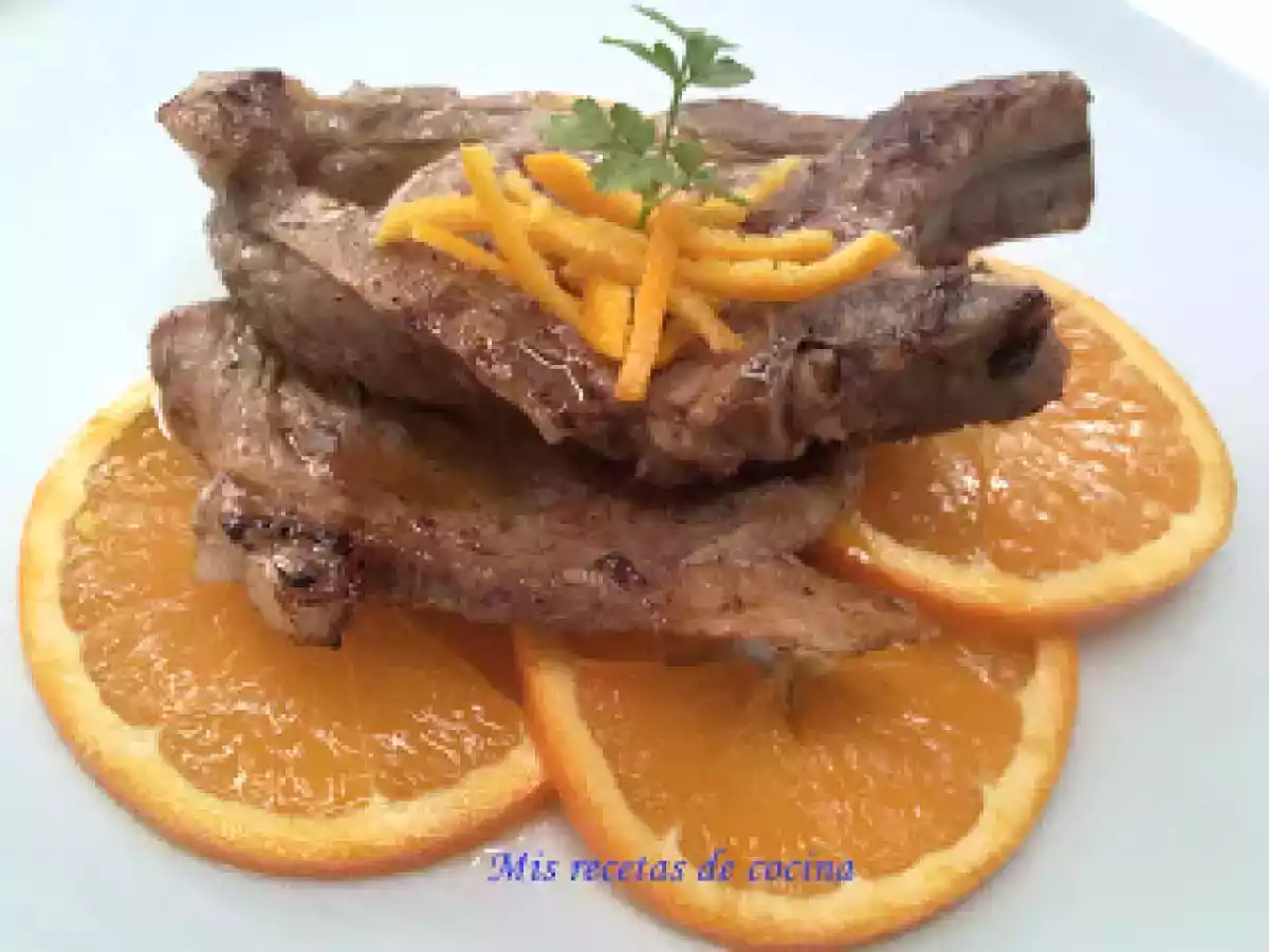 Chuletas de cerdo con salsa de naranja